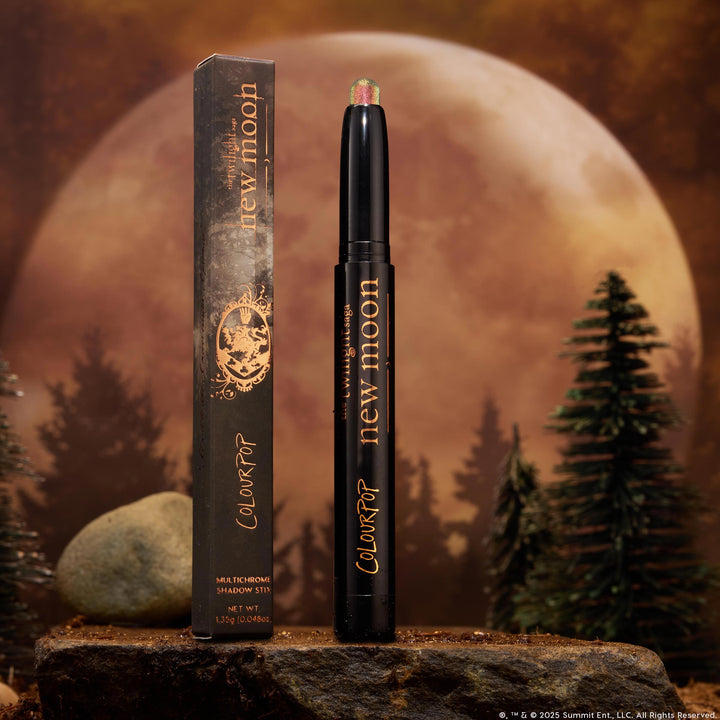 Vampire Girl - Glowing Modern Eye Duo