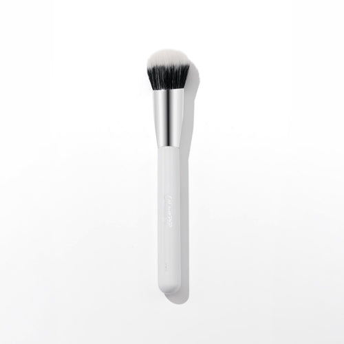 Angled Blending Face Brush - Defined Artist Artistry Set