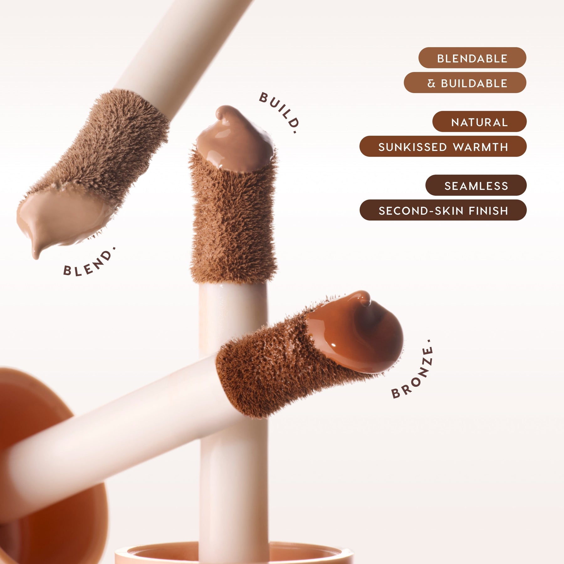 Corral Beach - Pearlescent Portable Cheek Highlight
