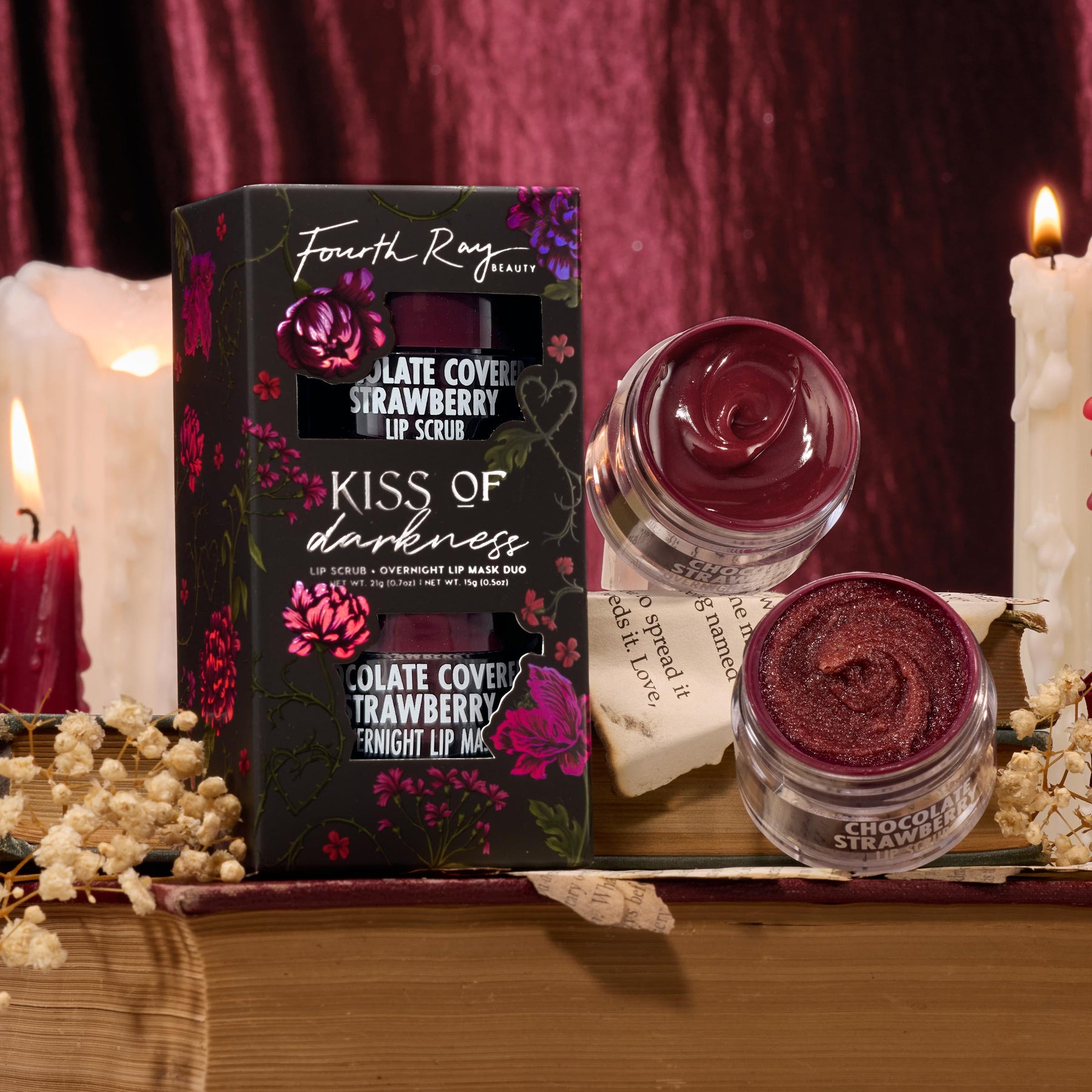 Kiss of Darkness - Delicate Deluxe Beauty Spotlight