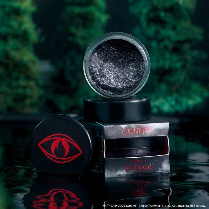 Newborn Army - Pearlescent Boutique Eye Focus